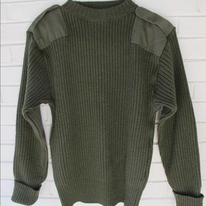 Military wool sweater army green size 40